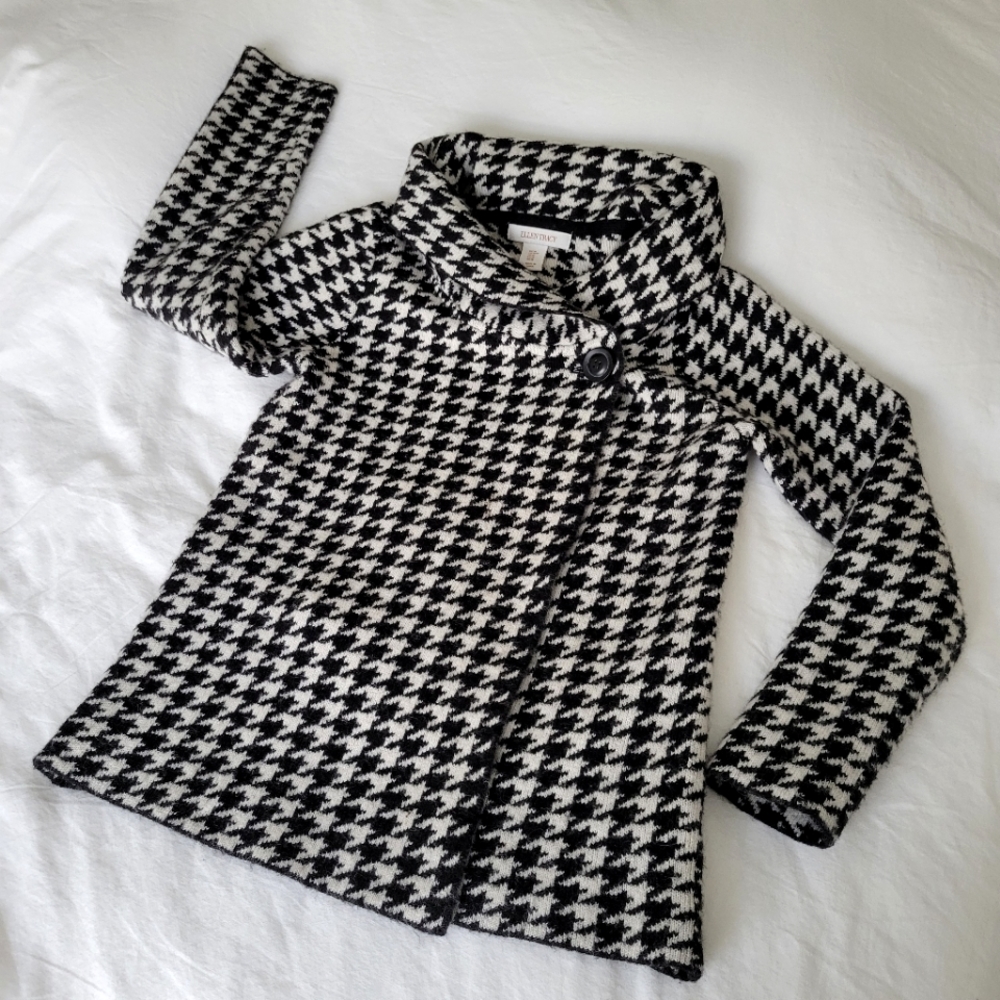 Ellen Tracy shawl collar sweater
